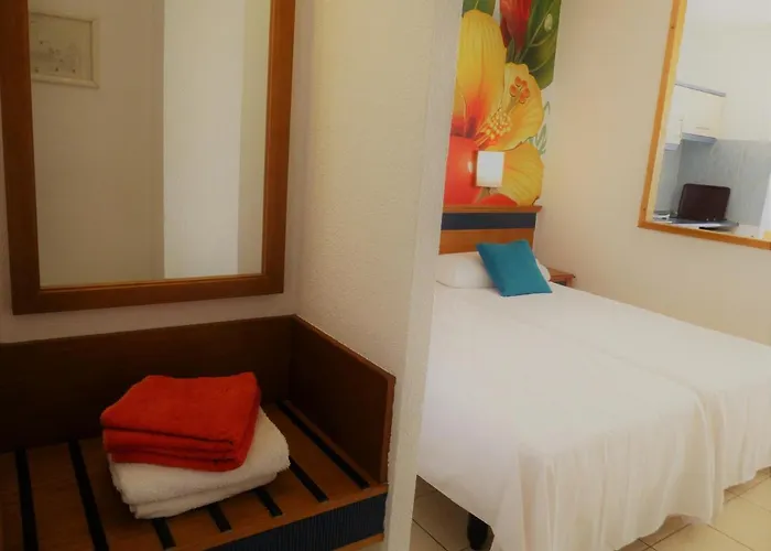 דירה Palm Garden 1 *